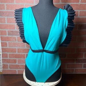 PuntaMar Teal and Black Ruffle Sleeve Bathing Suit Size Large(Fits like a Med)